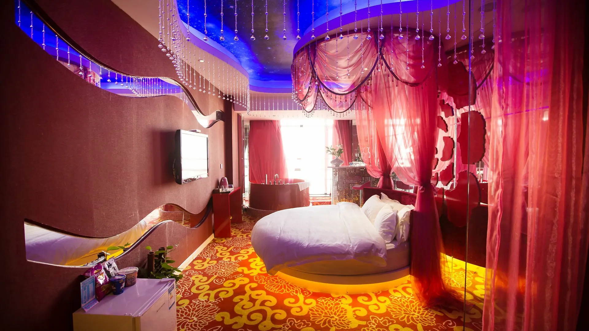 Love Romantic Scene Hotel Luoyang   Luoyang (Henan)