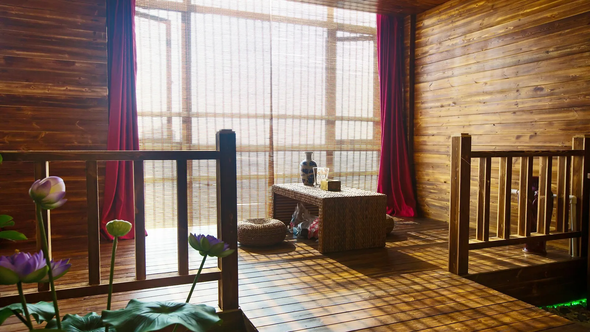 Love Romantic Scene Hotel Luoyang  3*, Luoyang (Henan)
