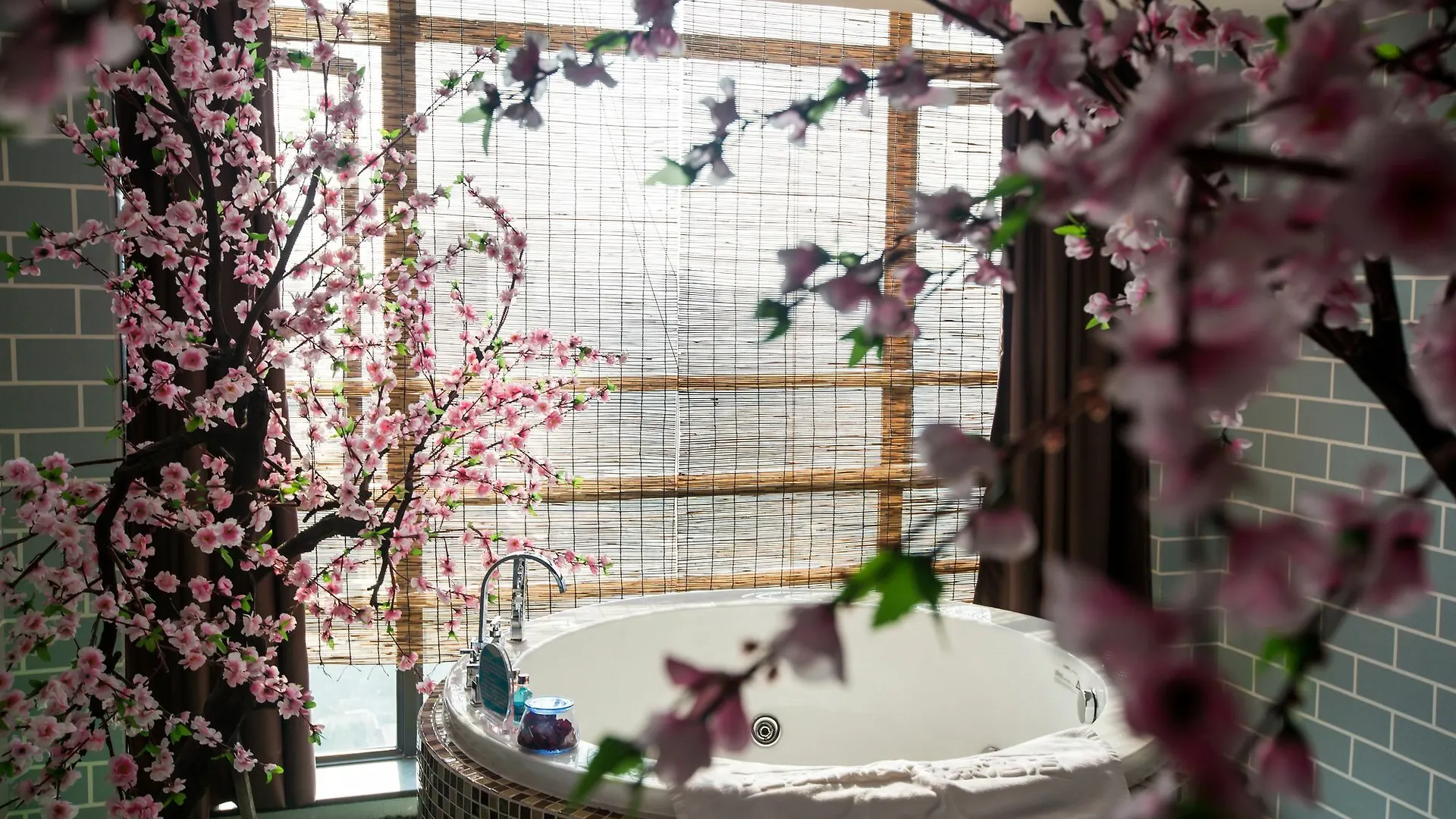 Love Romantic Scene Hotel Luoyang   Luoyang (Henan)